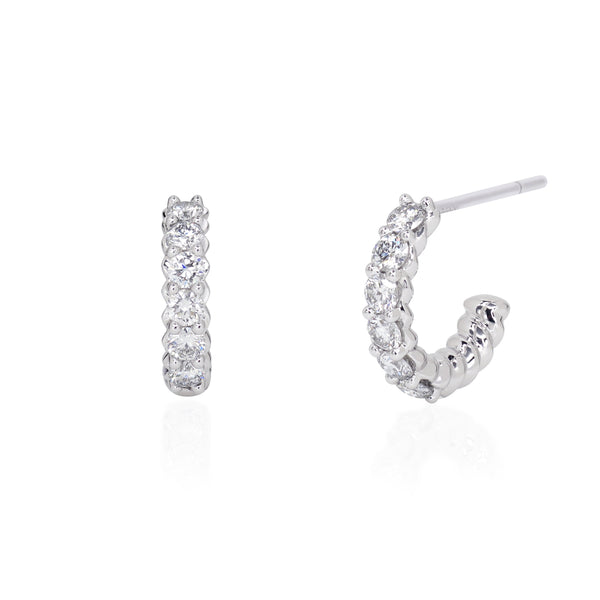 18K gold or platinum hoop earrings with ethically-sourced round brilliant diamonds