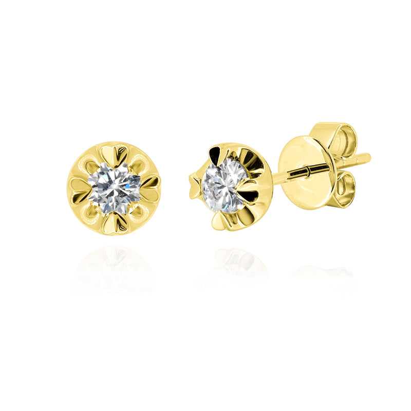 PETITE LOVEMARK EARRINGS