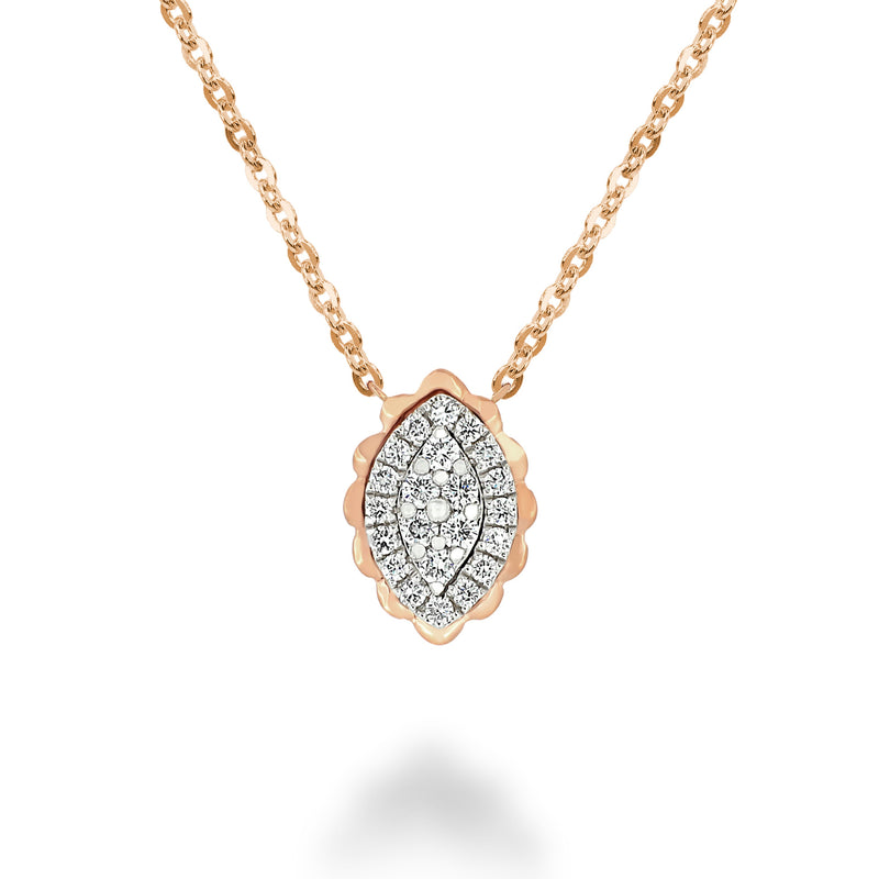 18K Gold Chain Necklace with a Shell Shaped Pendant with Round Brilliant Diamonds. 